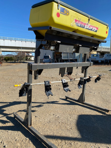 NEWグランドソワー肥料撒布機FSG-90R六連シングルコントローラー