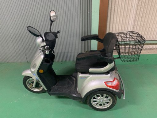 電動3輪　ミニカー　廃車