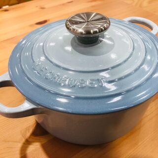 LE　CREUSET　ルクルーゼ　ココットロンド　18cm　鍋入荷