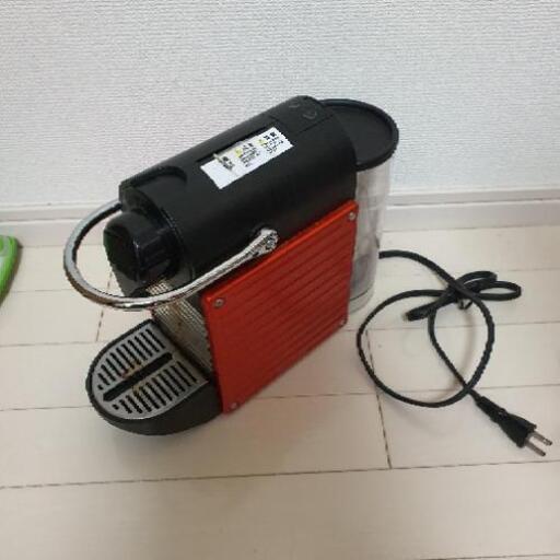 Nesspresso コーヒーマシン