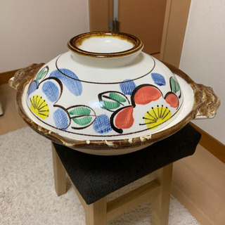 かわいい花柄の土鍋　【値下げしました❗️¥500→¥300】の画像