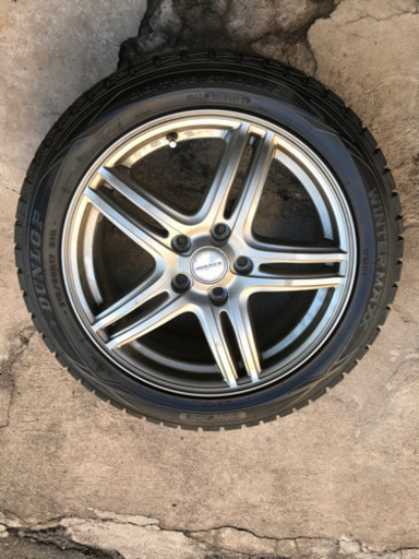 17インチ　スタッドレスタイヤ