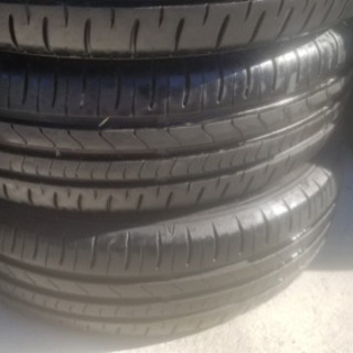 格安で175/65/14 バリ山、タイヤ交換コミコミの画像
