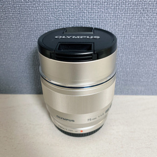 【美品】75mm f1.8 単焦点レンズ OLYMPUS