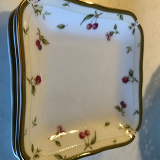 フルーツ皿、デザート冊4点セットの画像