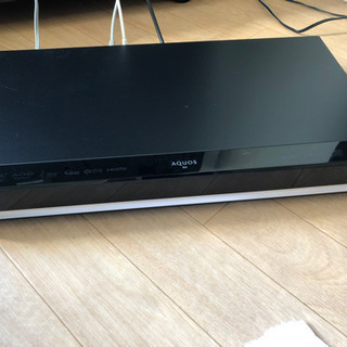 AQUOS テレビ、ブルーレイディスクレコーダー　リモコン付きの画像