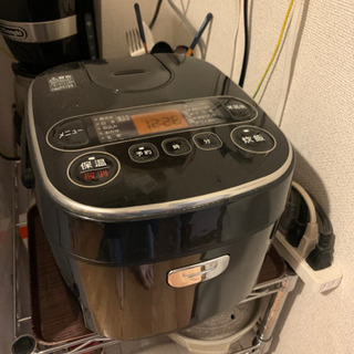 炊飯器（5合）の画像