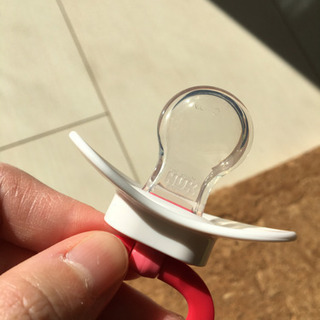 NUK おしゃぶり　6ヶ月からの画像
