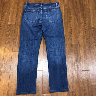 ★ユニクロ★メンズ★スリムストレートデニムの画像