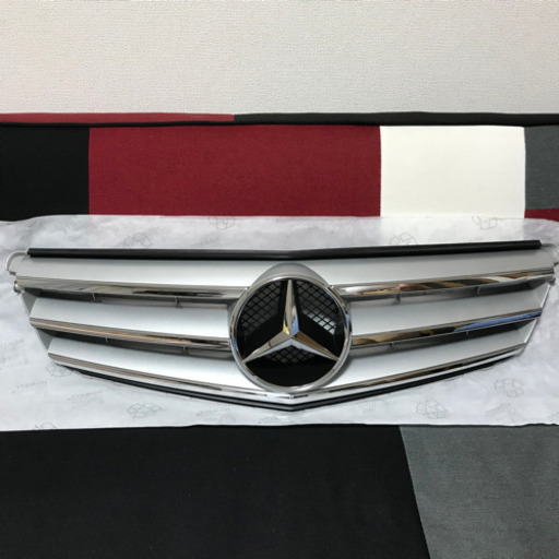ベンツ　W204 後期　フロントグリル　Cクラスワゴン　純正