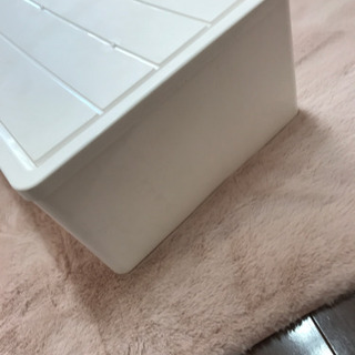 収納ケース　引き出し　白の画像