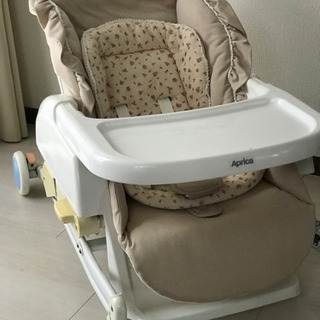 【お取引き交渉中】差し上げます。ベビーラック、ハイローチェア