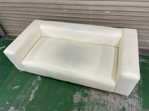 ソファ　ホワイト　インテリア　家具