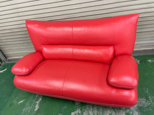 ソファ　赤　インテリア　家具