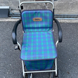 シルバーカー　手押し車
