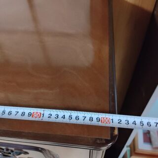 0円　レトロなタンスの画像