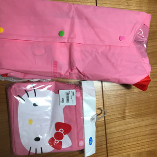 新品‼︎ハローキティ　レインコートの画像