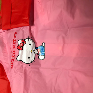 新品‼︎ハローキティ　レインコートの画像