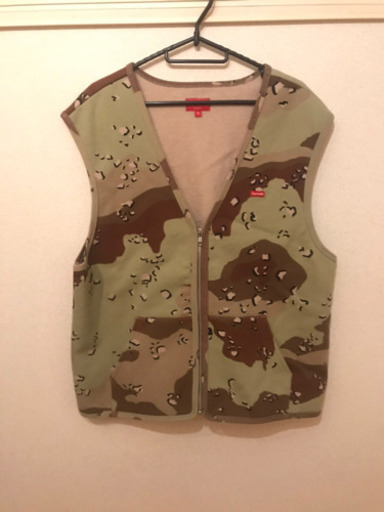Supreme ベスト　新品未使用✨