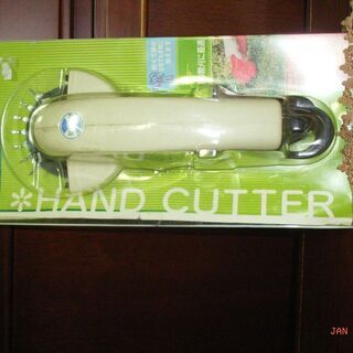 ハンディ 電動芝刈り機 　　　「,お庭の散髪屋さん」