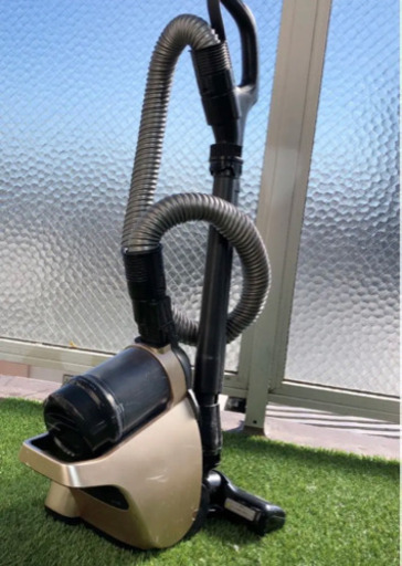 東芝　掃除機