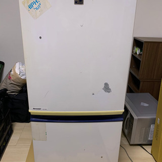 冷蔵庫　SHARPの画像