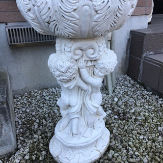 石像 花台 2つセットの画像