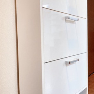 ディノス　薄型フラップ収納チェスト 幅74cm・奥行19cmの画像