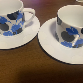 バラ柄 ティーカップ マグカップ 希望者と交渉中の画像