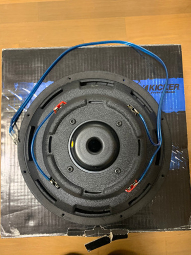 kicker 12インチウーハー売ります