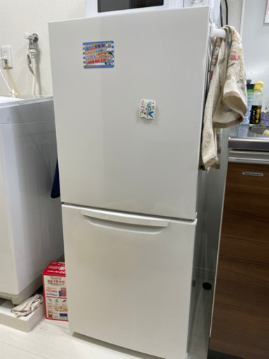 ニトリ製！昨年購入、1年間のみ使用の綺麗な冷蔵庫