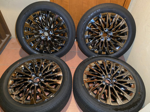 レクサスLM 純正18インチホイール&タイヤ4本美品✨
