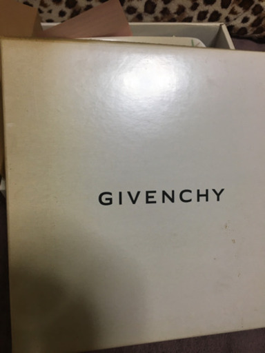 GIVENCHY お皿