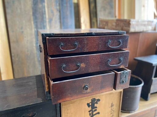 アンテーク家具　古物　古箪笥　小物