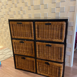 ラタン調　チェストの画像