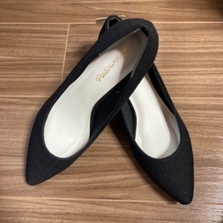 ☆新品☆黒のパンプス 22.5cm