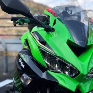 緑色のバイクカモン！