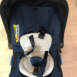 aprica インファントカーシートの画像