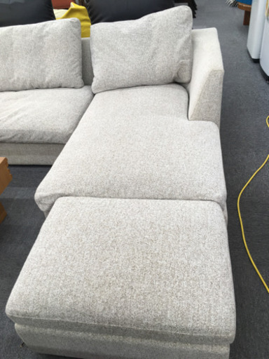 i181 HUKLA Ｖie+  羽毛カウチソファ　オットマン付き　フクラ