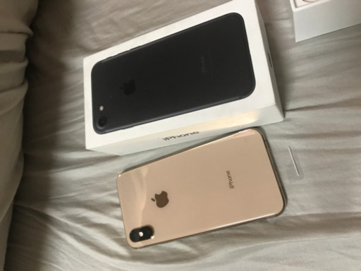 iPhone xs  本体は新品 SIMフリー 256gb