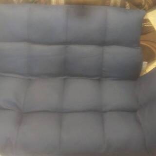 【ソファ】1.5人用ソファ【ほぼ新品】