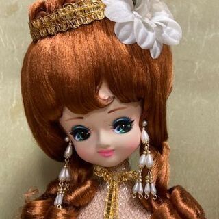 フランス人形 ガラスケース入り　（あげます）