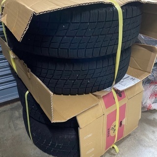 ブリヂストン　スタッドレス＋ホイール4本　175/65R14