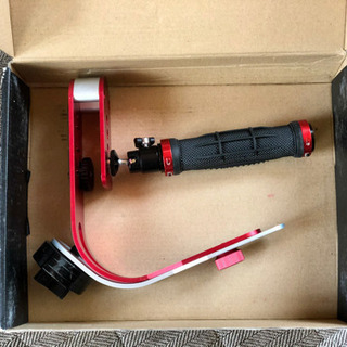 【値下げ中】手持ちジンバル　スタビライザー の画像