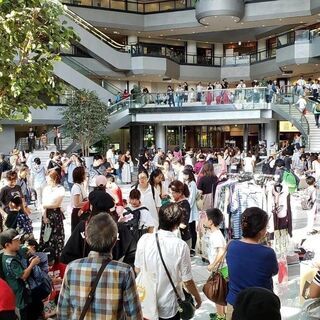 2月11日（木祝）　OBPツイン21（館内）　フリーマーケット開催情報
