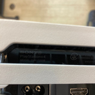 PS4 PRO 1TB CUH-7200B 最終モデル 新品ソフト付きの画像