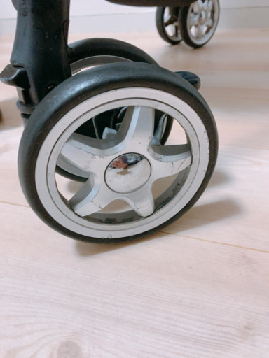 アップリカ???ベビーカー ラクーナ オート4キャスピンク?×パープル?