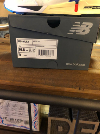 新品　ニューバランス　スニーカー MS997