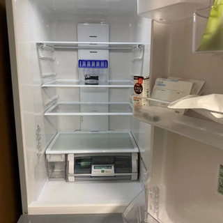 日立　2015年製　3ドア　315L R−V320FV 冷蔵庫 日立 2015年製 3ドア 315L R−V320FV 冷蔵庫