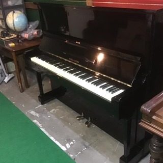 中古アップライトピアノ（ベルトーンNo.３３）